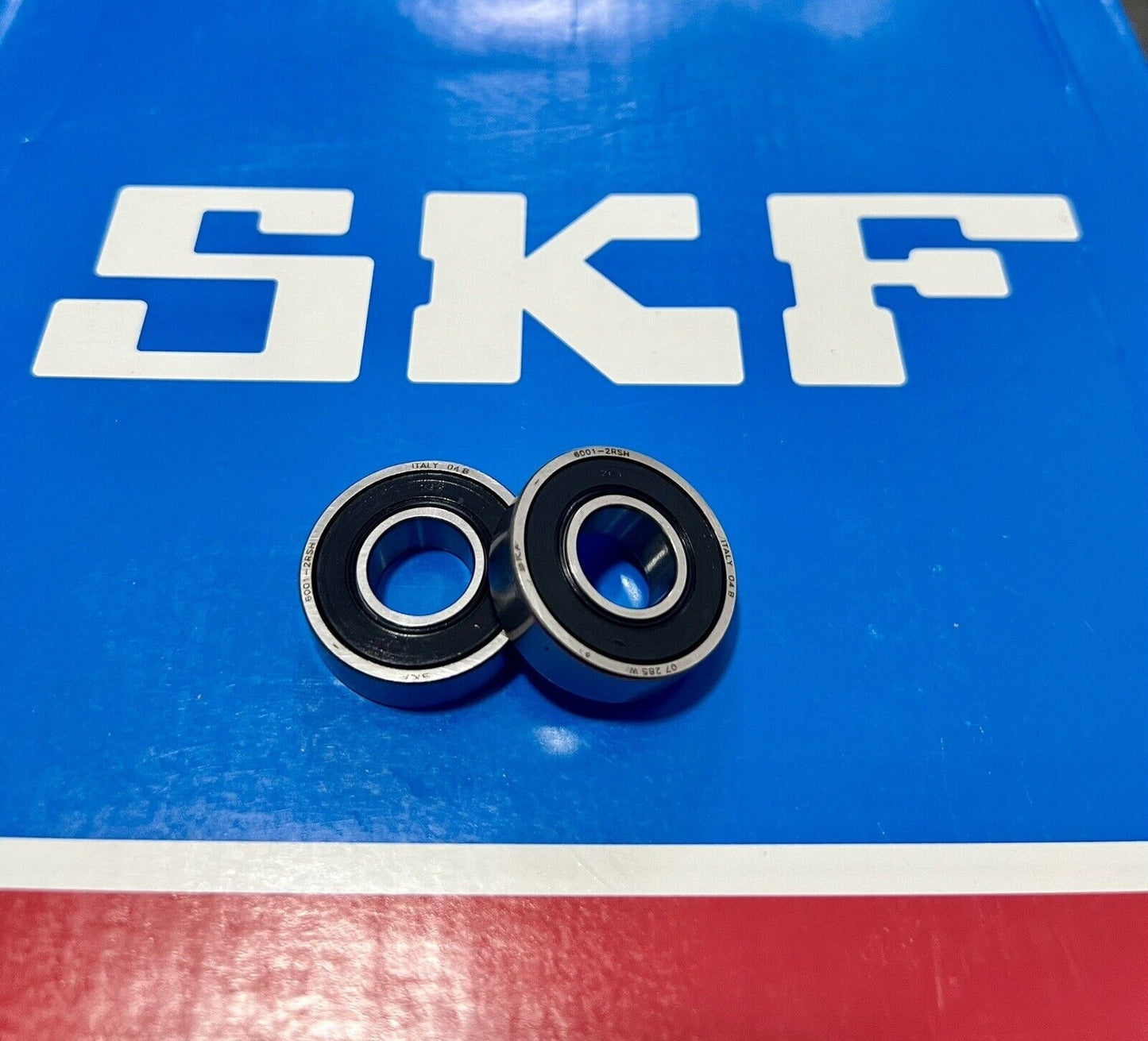 2x SKF 6001-2RSH Rillenkugellager 12x28x8 mm Kugellager