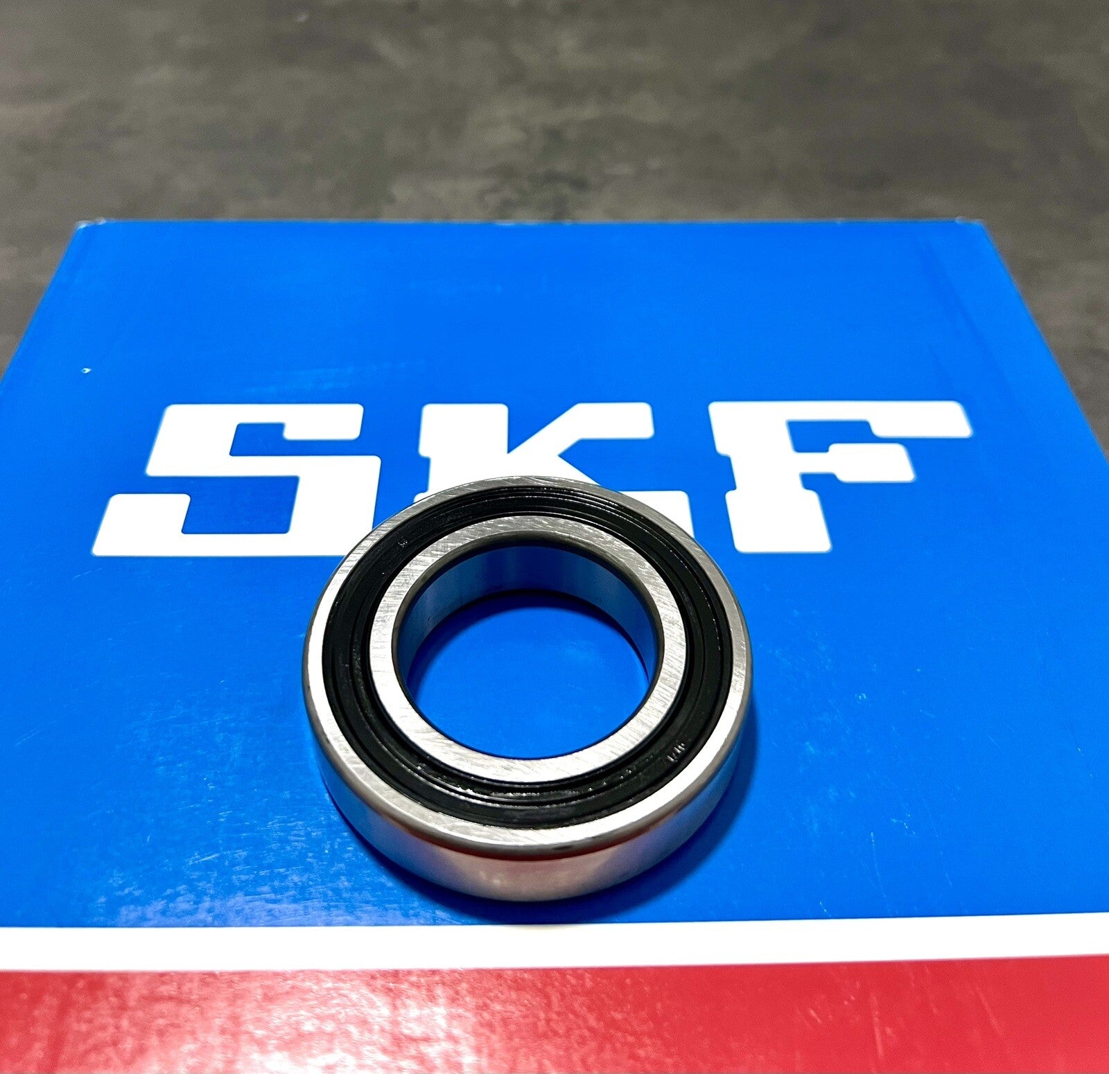 1x SKF 6306-2RS1/C3 Rillenkugellager 30x72x19 mm Kugellager